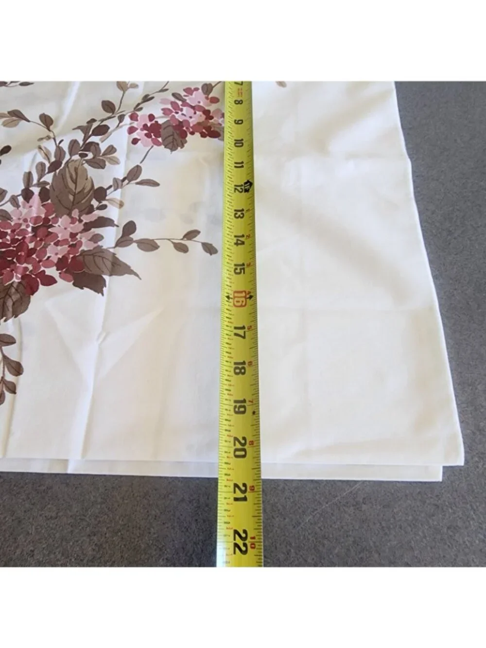Vintage Springmaid King Pillowcases Set of 2 Pink Mauve Hydrangea Floral Percale
